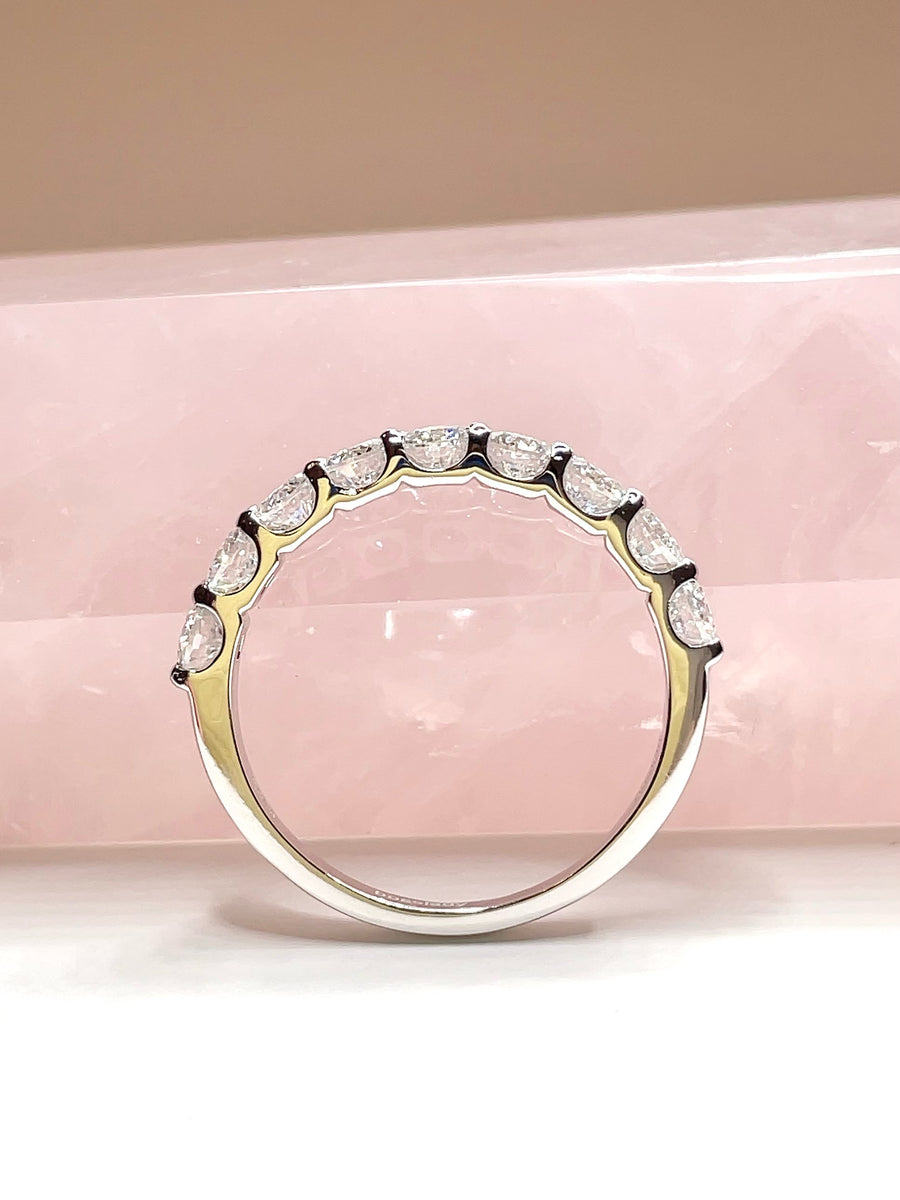 Half Eternity ring -0.9ct-