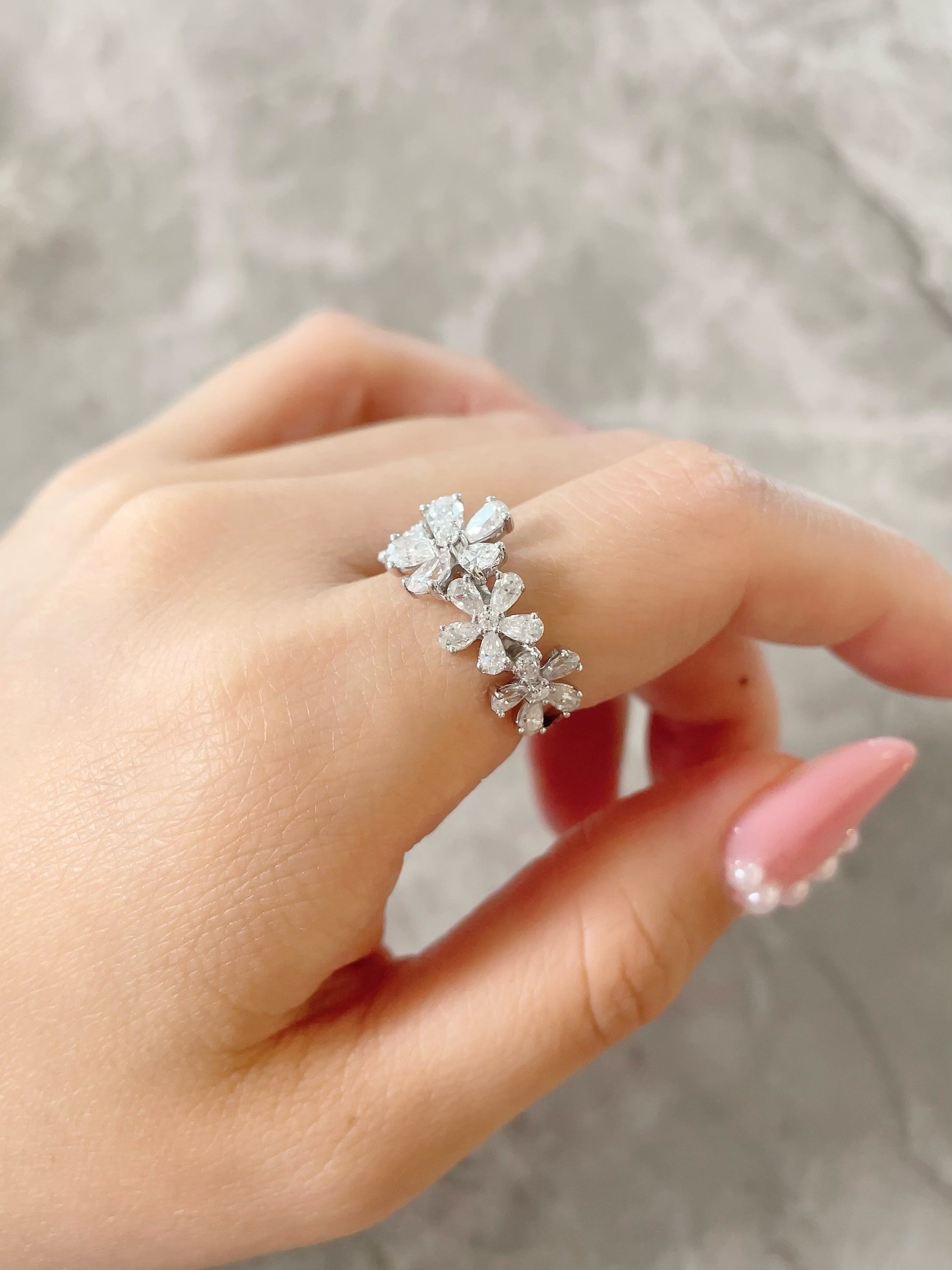 Blooming flower ring ‐ 5 flowers ‐ – bosslady tokyo